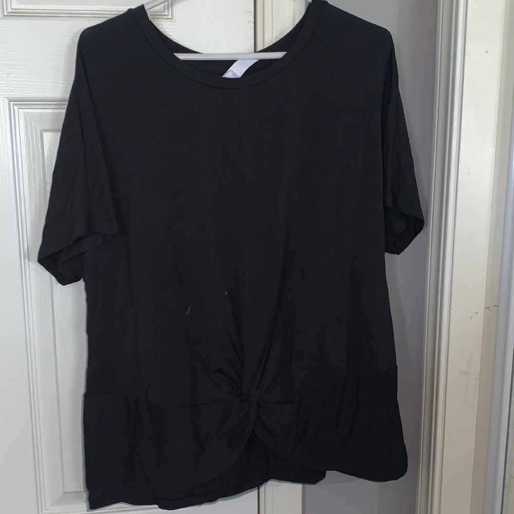 Black althlesiure tee